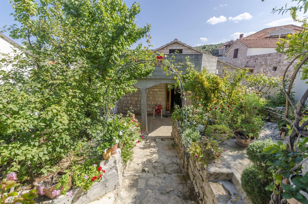 House Fanita Villa Splitska Kültér fotó